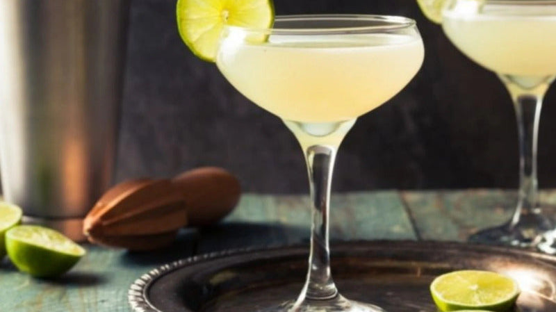 How to Make a Classic Rum Daiquiri - Yum and Fun