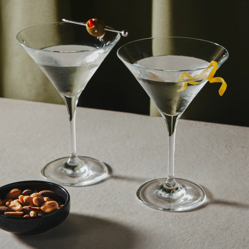 How to make a Vodka Martini - Clean, crisp and effortlessly cool